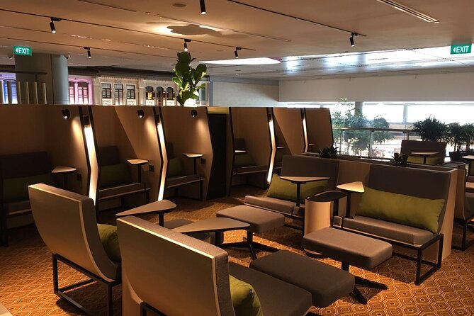 Singapore Changi Airport BLOSSOM - SATS & Plaza Premium Lounge at Terminal 4 - Pricing and Booking Details