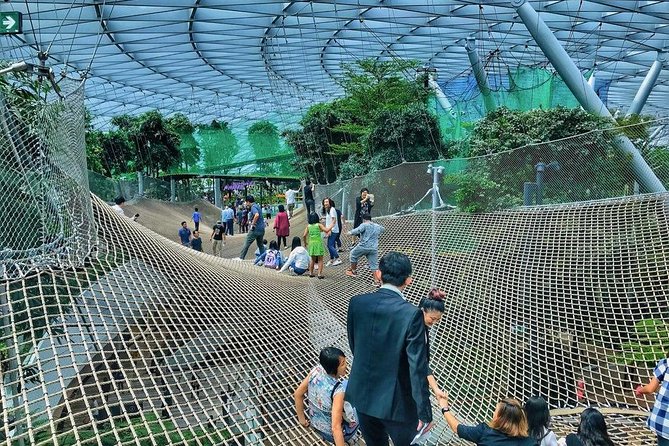 Singapore Changi Jewel Highlights Walking Tour - Must-Visit Attractions
