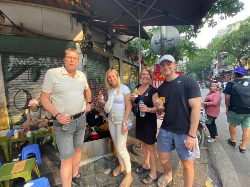 Singapore: Chinatown Heritage Tour & Tea Tasting - Starting Point: Chinatown MRT Station