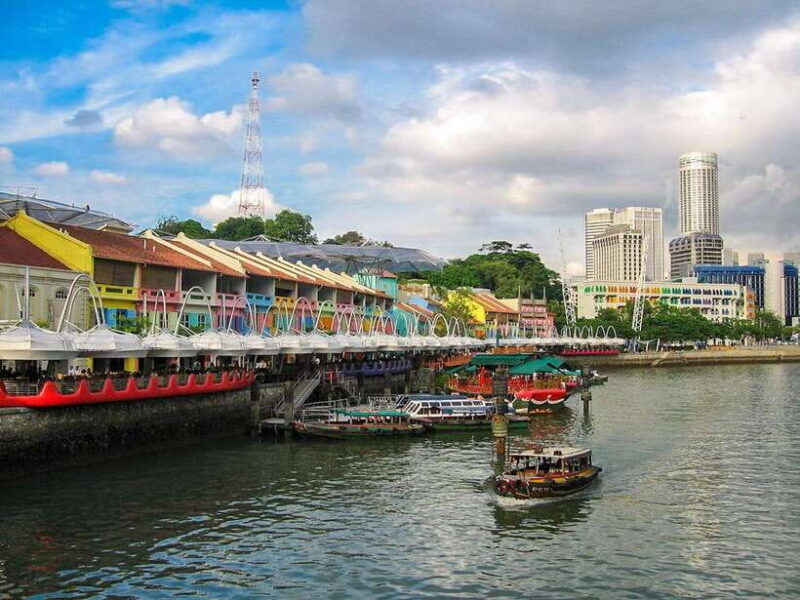 Singapore: City Highlights Walking Tour & Singapore River - Good To Know