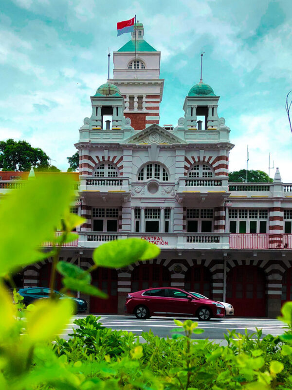 Singapore Civic District 2-Hour Small Group Instagram Tour - Rain changes the mood, not the route