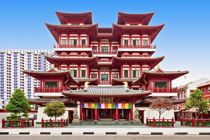 Singapore Civic District + Chinatown Join-in Walking Tour - Authentic Insights from Past Participants