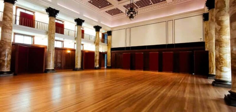 Singapore: Colonial Splendour Walking Tour with Lunch - Good To Know