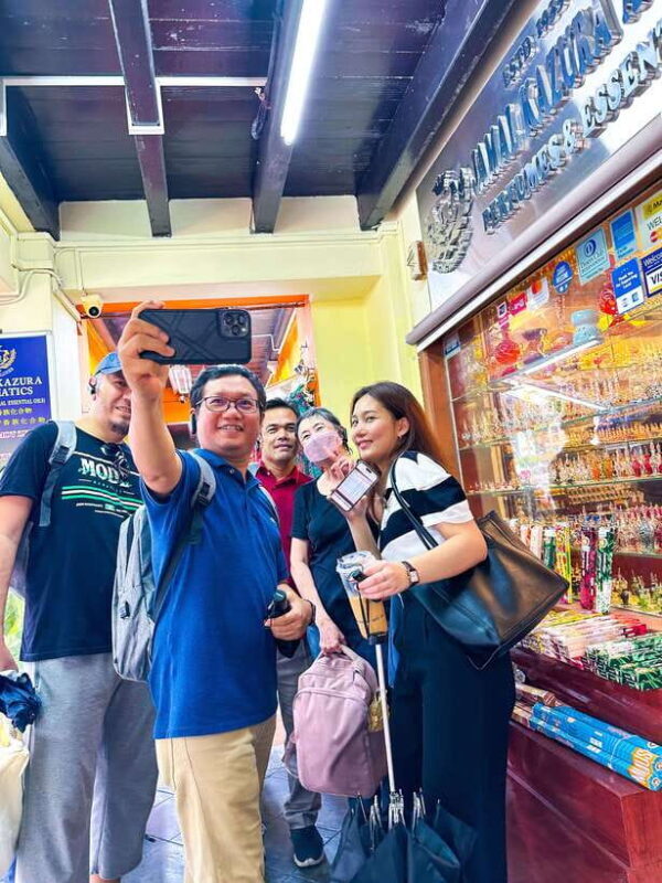 Singapore: Genies of Kampong Glam  Experiential Heritage - A Detailed Look at the Kampong Glam Experience