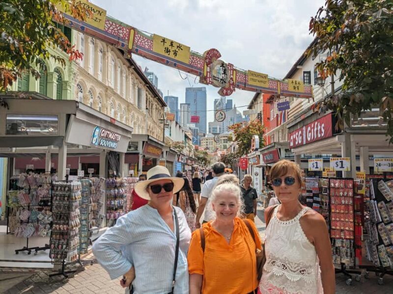 Singapore: Half-Day Street Food & Street Art Walking Tour - Good To Know