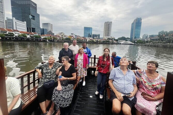 Singapore light to night : River Cruise & 02 Stunning Light Shows - Why This Tour Stands Out