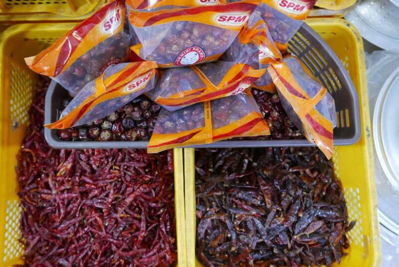 Singapore: Little India, Tekka Centre and Food Tastings Tour - Who Will Love This Tour?