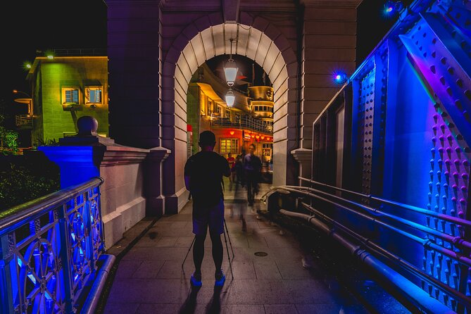 Singapore Night Photography - Professional Travel Photographer as Your Guide