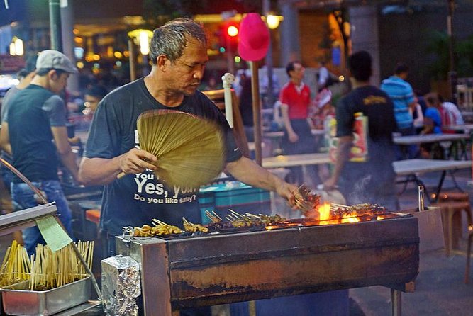 Singapore Nightlife: Street Food, Night Views and Drinks - Hidden Bars and Unique Drink Experiences