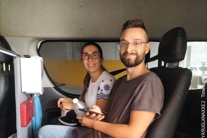 Singapore Private Transport Minibus 13 Seater - The Sum Up