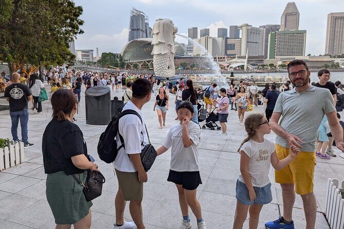 Singapore River Cruise with Spectra & Garden Rhapsody Light Show - Transportation & Logistics: Why It Matters