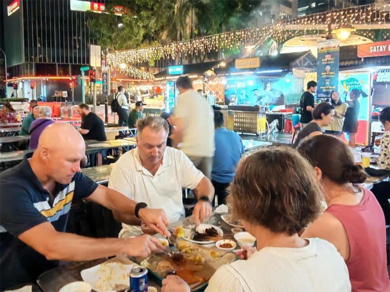Singapore: Sunset Bike Tour with Hawker Food Experience - The Sum Up