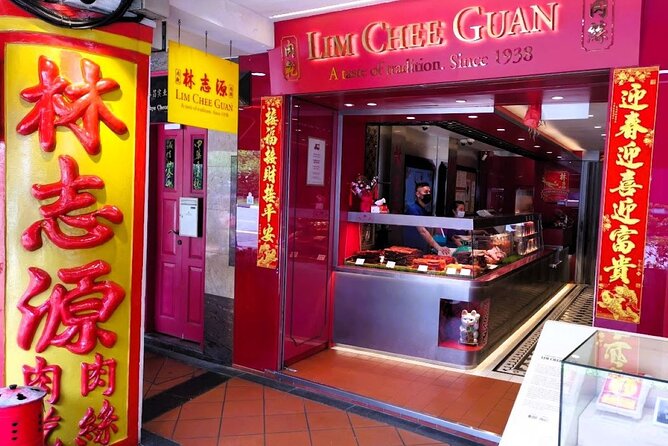 Singapores Historic Chinatown Walking Tour With Lunch - Meeting Point and Time