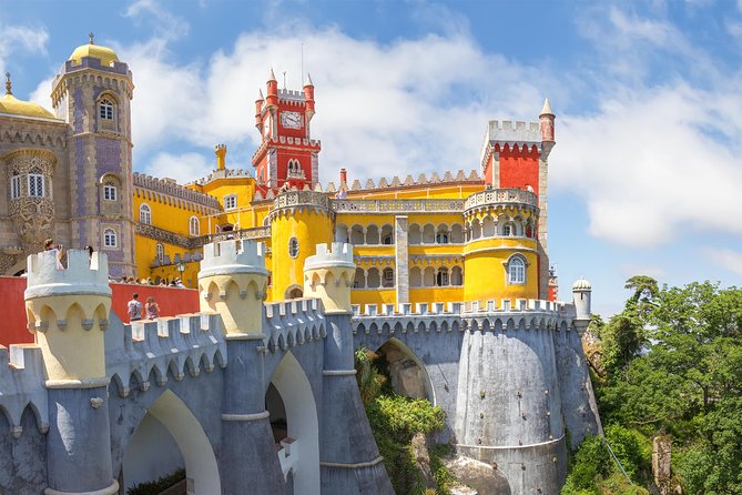 Sintra and Cascais Small Group Tour From Lisbon - Customer Experiences and Reviews