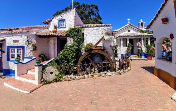 Sintra and the Amazing Dream Villages Tour - Tour Highlights
