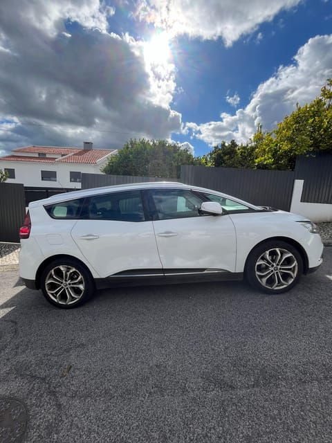 Sintra, Cabo da Roca and Cascais Car Tour - FAQ