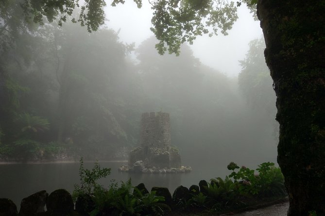 Sintra Encantada Private Tour - Village Palace and Pena Palace - Tour Highlights
