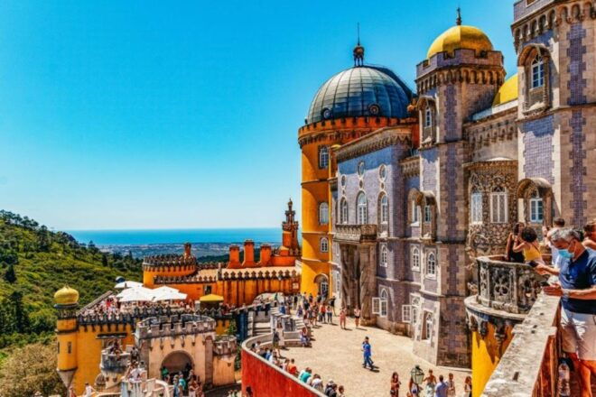 Sintra: Fast Track Entry to Pena Palace & Park + Audioguide - Languages Offered