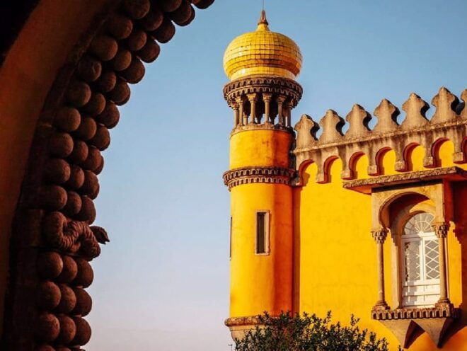 Sintra: Heritage, Gardens & Nature Tour E-Car GPS AudioGuide - Full-Day Tour