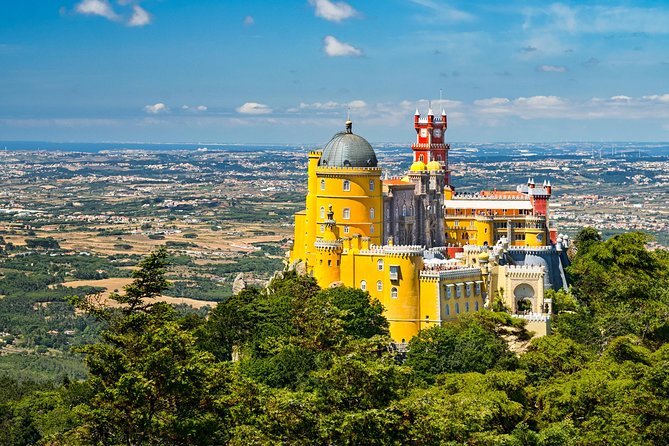Sintra Palaces Private Tour With Pena Palace and Quinta Da Regaleira - Tour Highlights