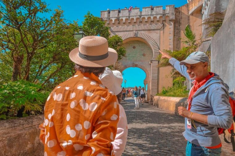 Sintra, Pena, Belém, Cascais & Lisbon Small Group Tour - What to Keep in Mind