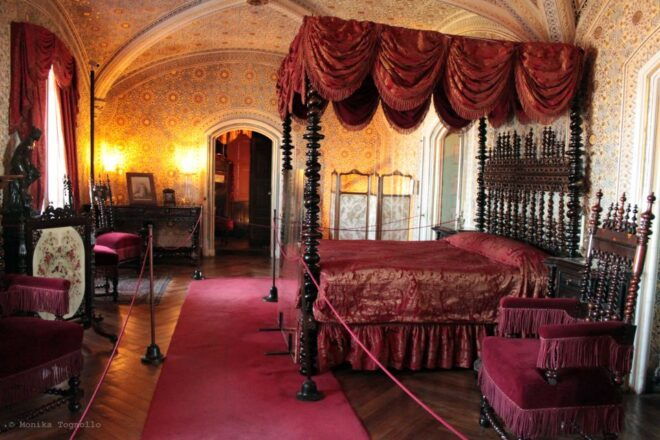 Sintra: Pena Palace, Regaleira, Cabo Da Roca, Full Day Tour - Experience