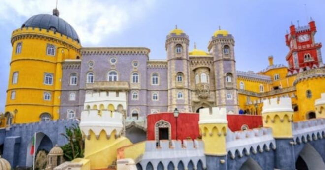 Sintra: - Exploring Museums, Palaces, and Churches