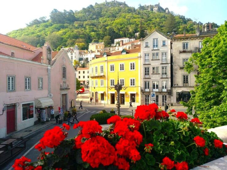 SINTRA, THE ROMANTIC VILLAGE - Itinerary and Locations