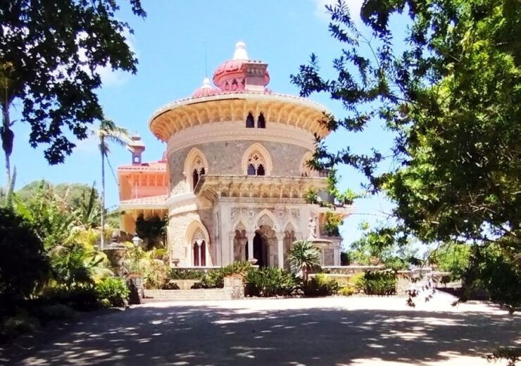 Sintra Unique Tour - Two Palaces and Azenhas Do Mar - Flexible Itineraries and Booking Details