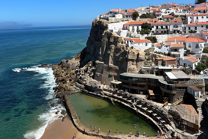Sintra Village & Beaches Renault 4L Tour (3h) - Transportation