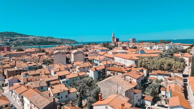 Sip & Step: A Flavorful Walk Through Kopers History - Historical Walk Through Kopers Venetian Influence