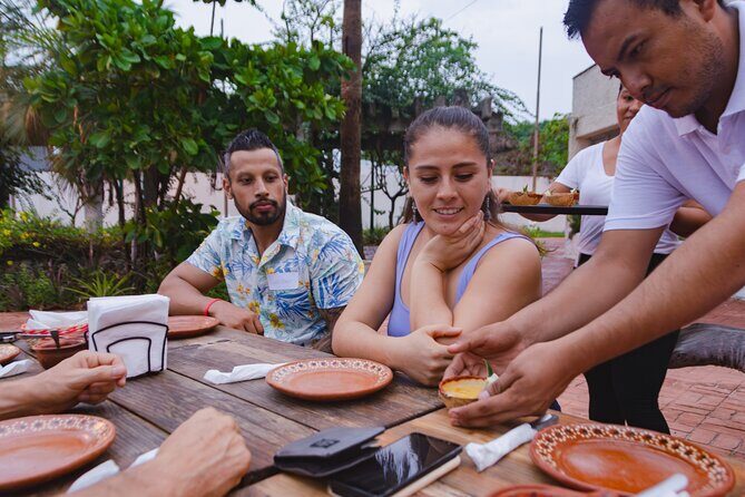 Sips and Smiles Walking Experience - What Do Travelers Say?