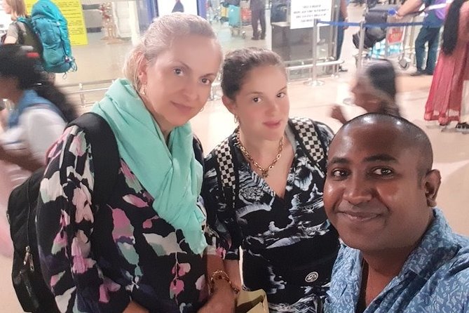 Sir Lanka Airport (BIA CMB) to Negambo City Private Transfer Pickup And Drop - Good To Know