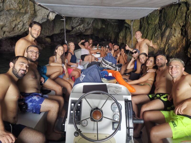 Siracusa: 2h ortigia+grotte marine+frutta+prosecco+snorkelin - Introduction