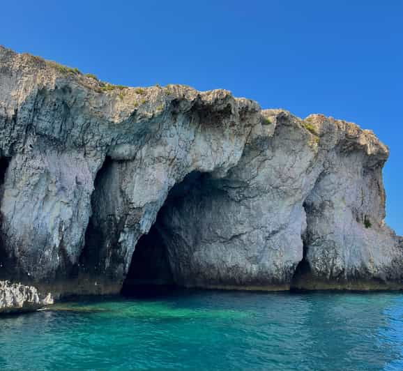 Siracusa : Island of Ortigia and the Sea Caves With Prosecco - Inclusions and Amenities