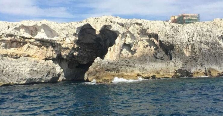 Siracusa: Ortygia Island Boat Tour With Grotto Visit - Experience Highlights