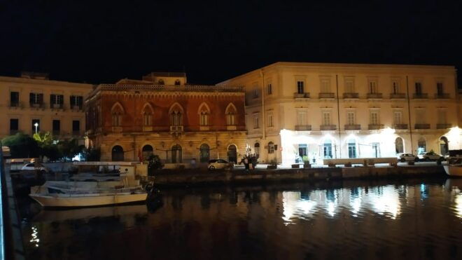 Siracusa Tour: Ortigia by Night in English - Inclusions of the Tour