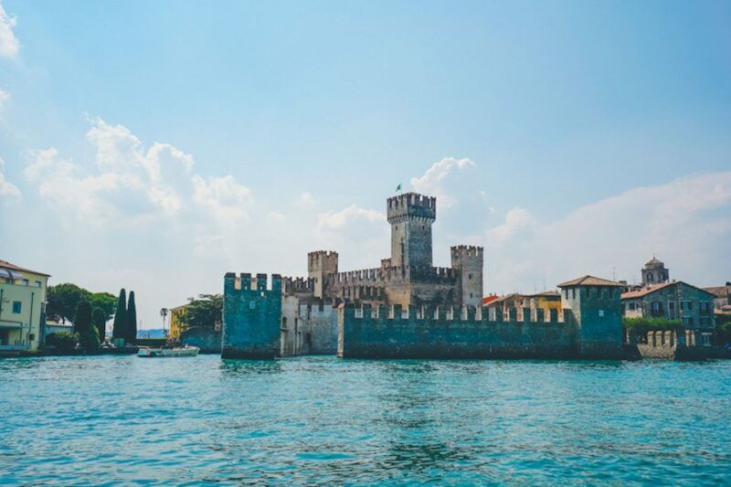 Sirmione: Lake Garda Boat, Grotte di Catullo & Walking Tour - Good To Know