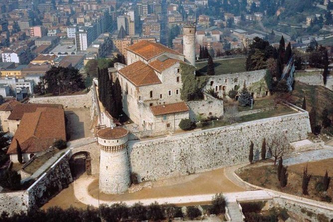 Sirmione Lake Garda & Brescia, Private Guided Tour From Milan - Common Questions