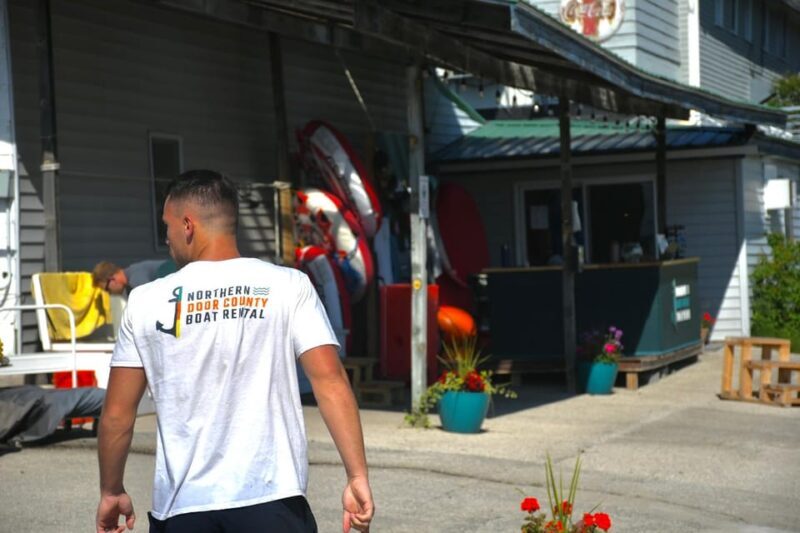 Sister Bay: 25' Pontoon Rental - Good To Know