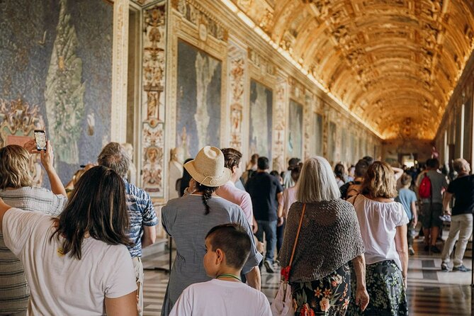 Sistine Chapel and Vatican Tour - Youth Rate and Maximum Travelers