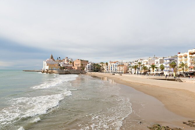 Sitges Experience: Private Walking Tour - Language Options