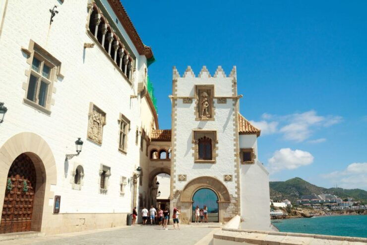 Sitges: Food and Natural Wine Tasting - Tour Overview