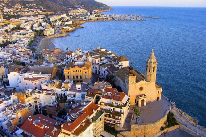 Sitges Sailing, Walking and Winery Tour - Tour Itinerary