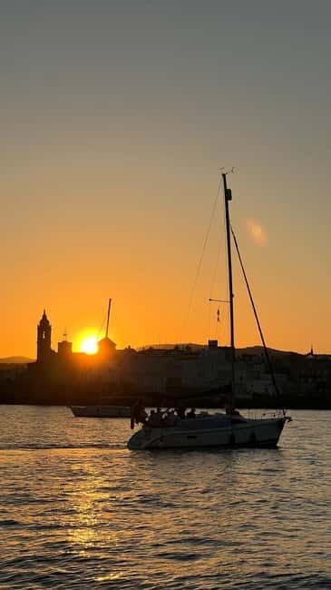 Sitges Sunset: Guided Tour by Sailboat along the Sitges Coast. - Final Thoughts