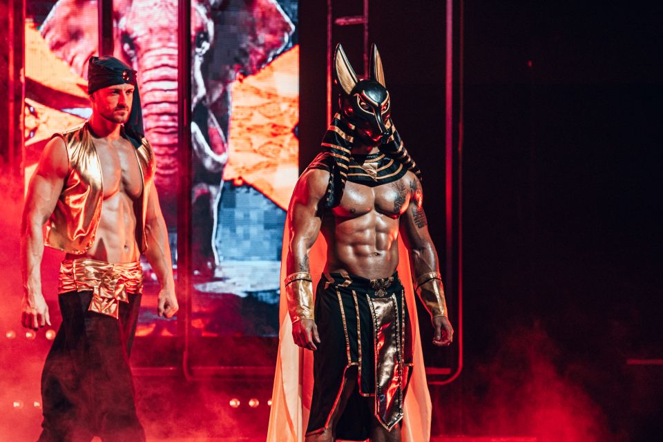 SIXX PAXX Theater Hamburg - Performers and Entertainment