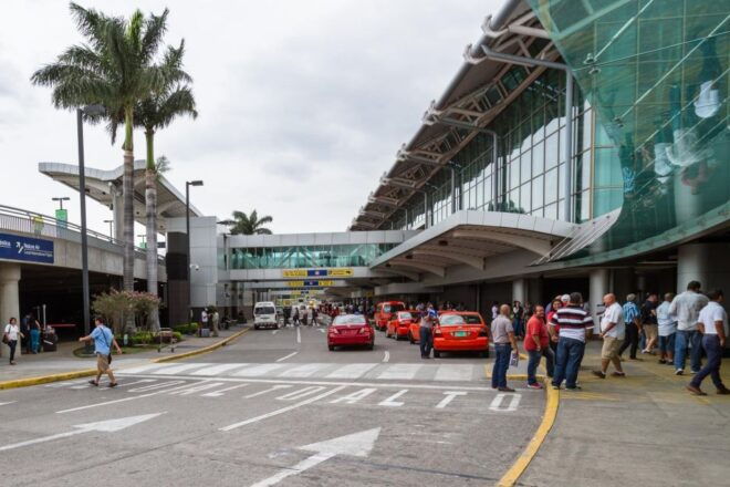 (SJO) Juan Santamaria International Airport: Private Taxi - Additional Features