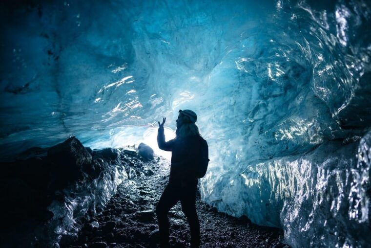 Skaftafell: Blue Ice Cave & Glacier Hike on Vatnajökull - FAQ