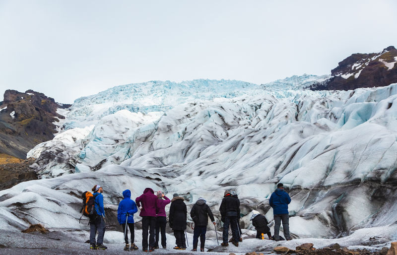Skaftafell Falljökull Glacier Discovery Hike - Weather, clothing and useful packing
