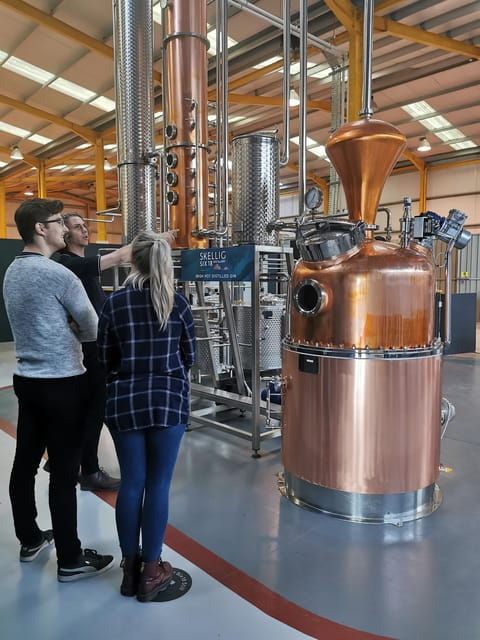 Skellig Six18 Distillery Tours & Visitor Experience - Visitor Amenities
